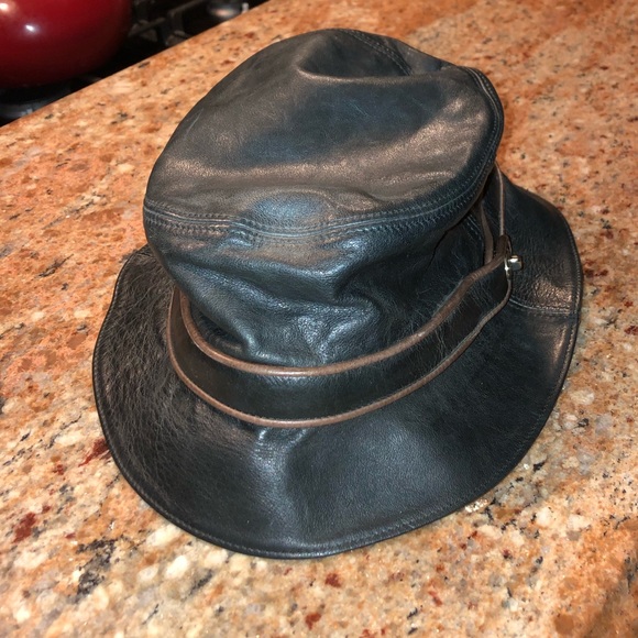 coach leather hat